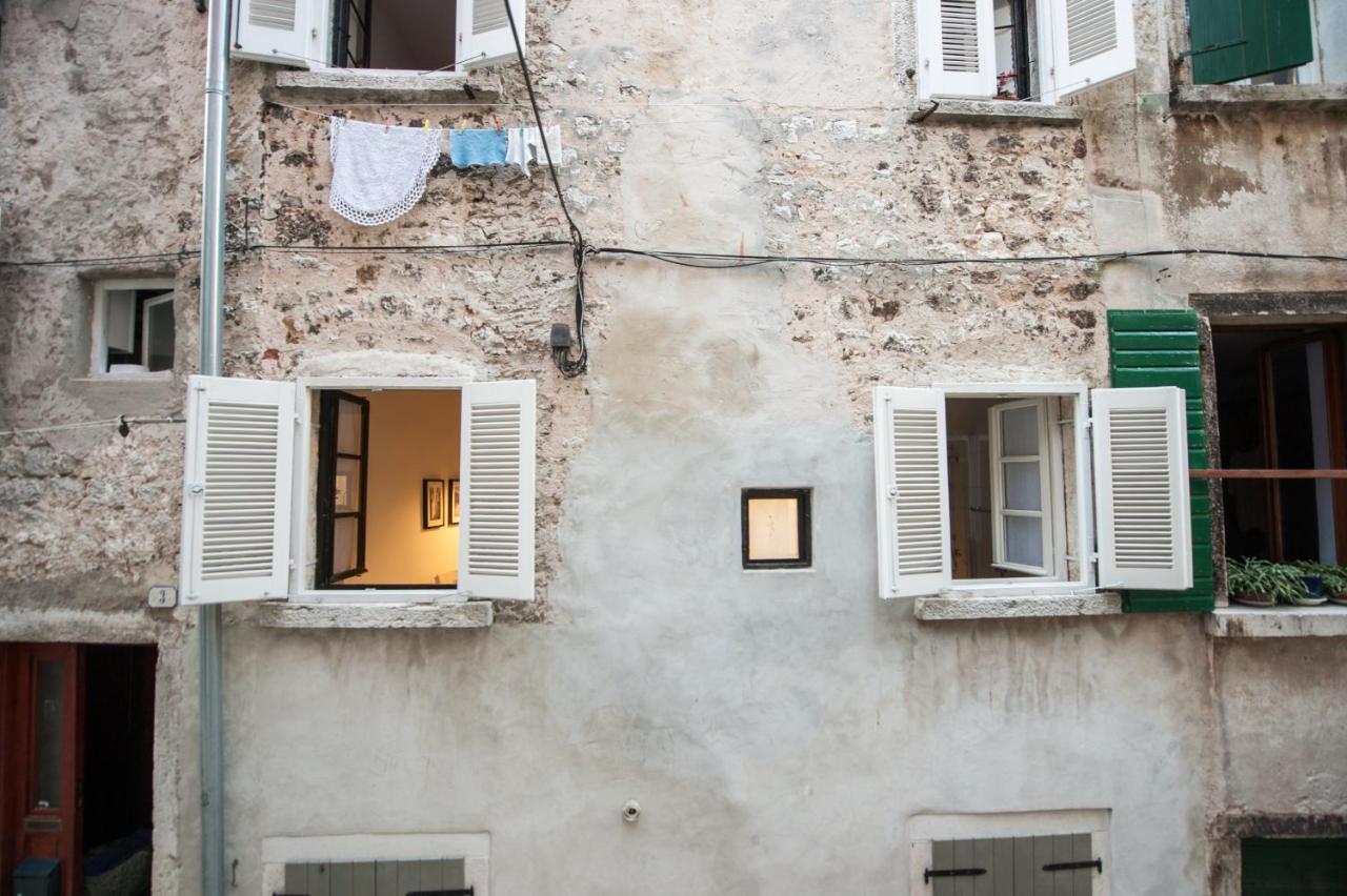 Studio Apartment Casa Di Pietra Rovinj Exterior foto